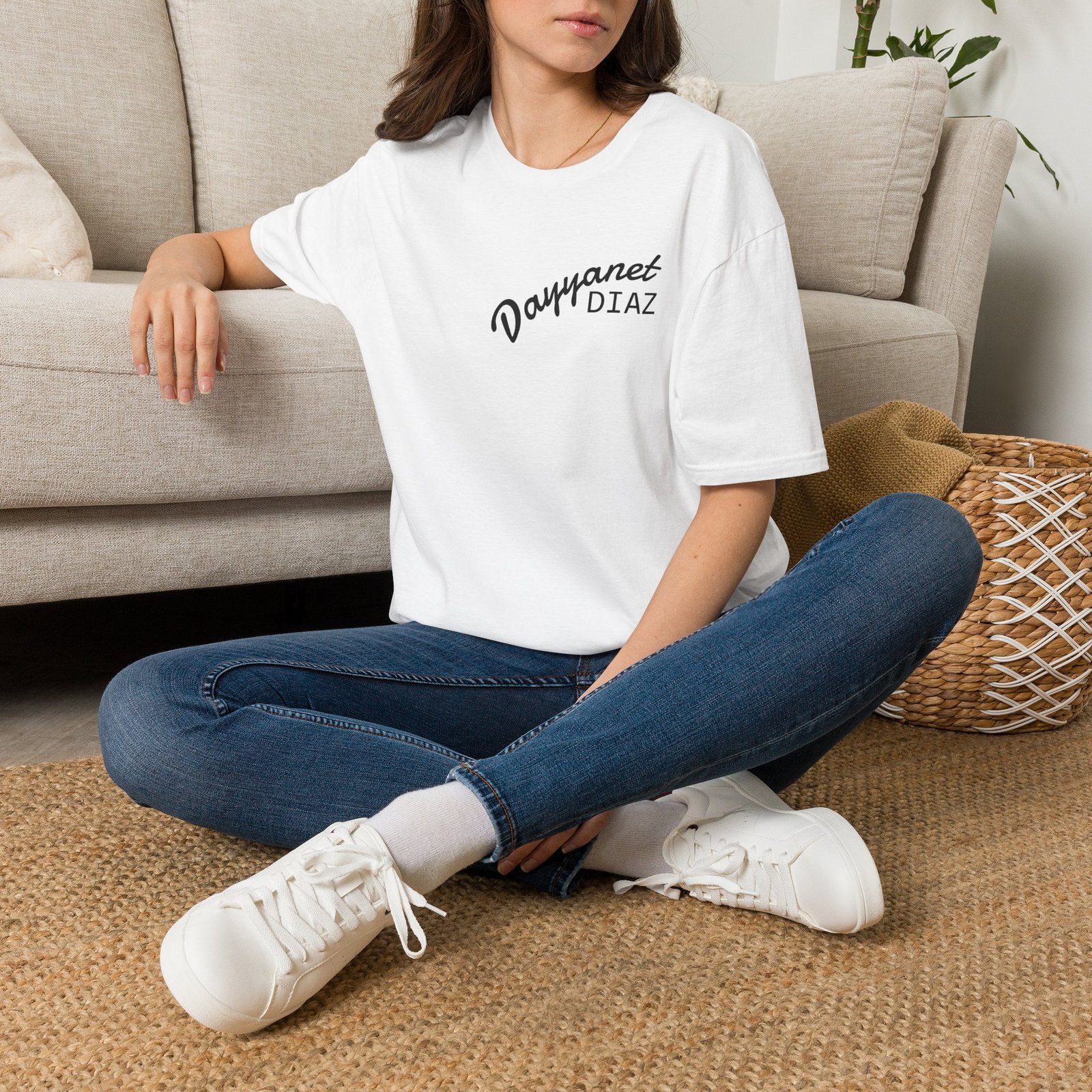 Name Script T-Shirt — 'Daryanet Diaz' Personalized Signature Tee - Imagen 2